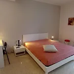 Antudo House - Casa Indipendente Nel Cuore Di Lägenhet *