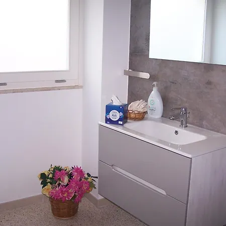 Antudo House - Casa Indipendente Nel Cuore Di * Ragusa